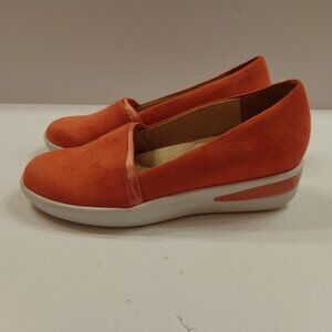 Kenneth Cole Reaction Fay Women’s Slip‎ On Wedges Sneakers Spiced Coral Size 7.5
